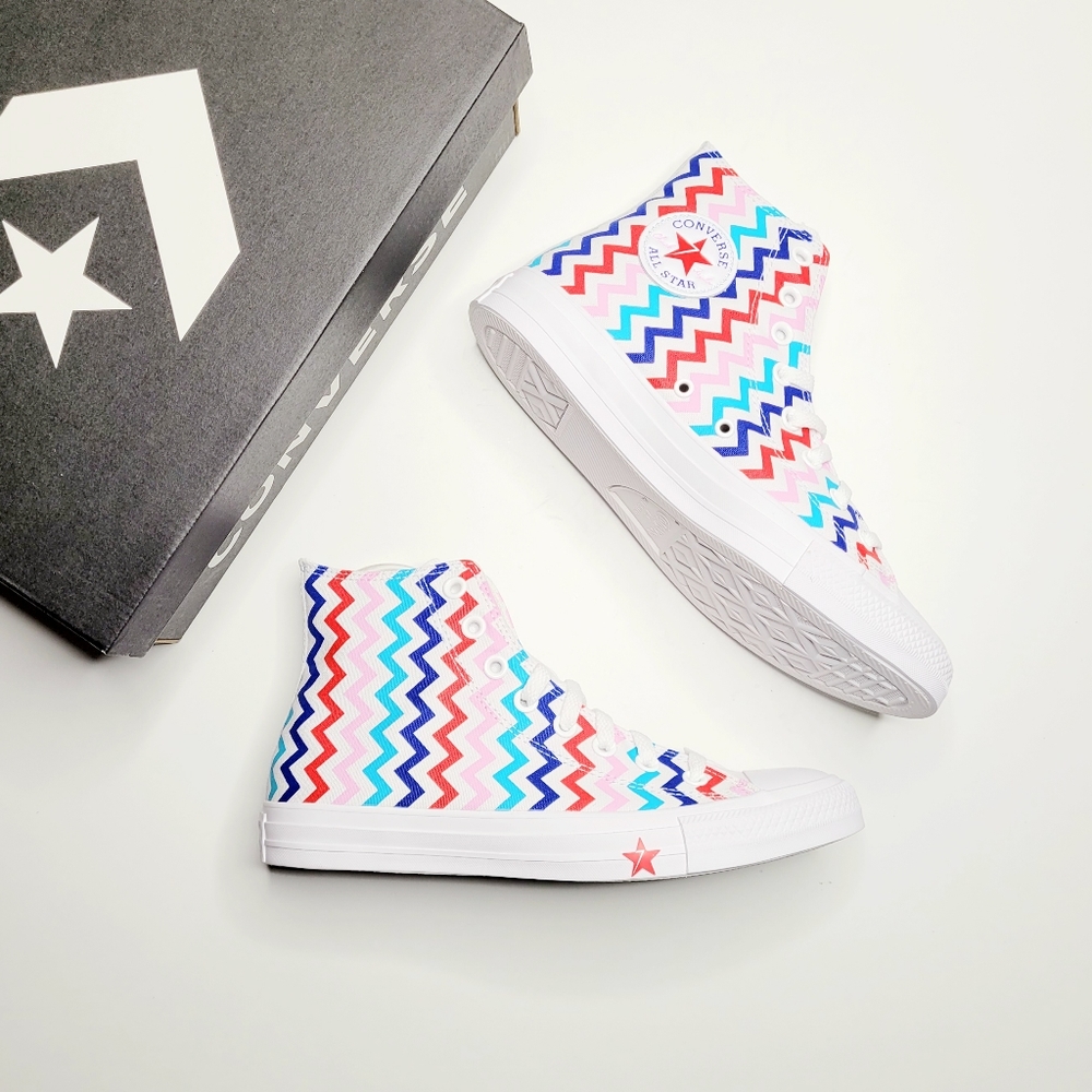 Converse Chuck Taylor All Star HI White University Red Chevron Print Women's 9.5